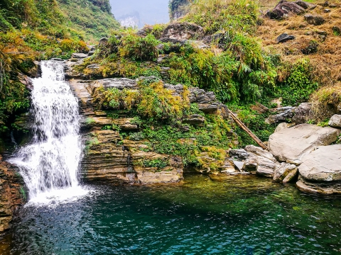 Dong Van-Tham Ma pass-Du Gia Village